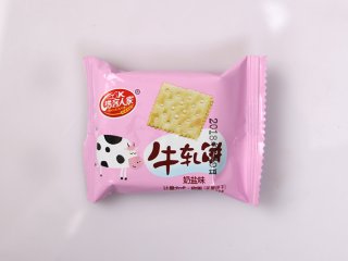 牛轧饼奶盐味发酵饼干